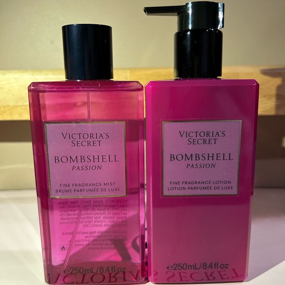 Victoria Secret Bombshell Passion Set